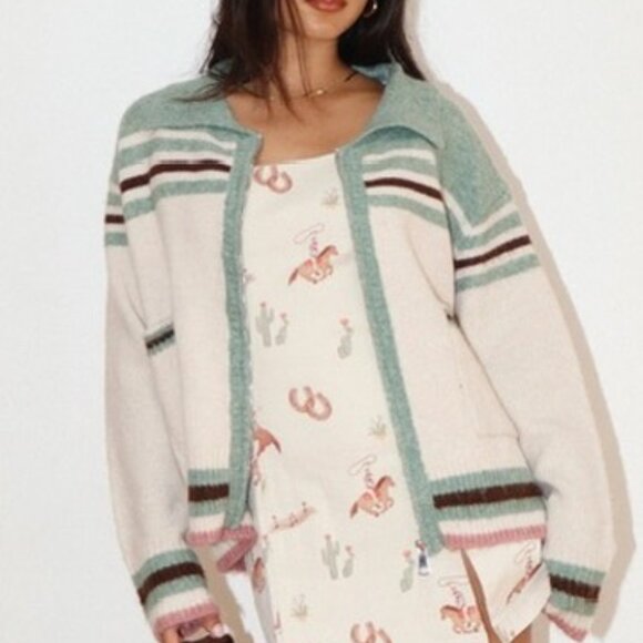 BAiley Rose sweater cardigan - Picture 3 of 5